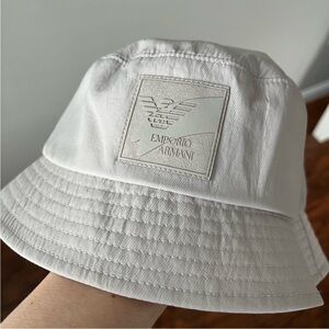 NWT Emporio Armani hat size Medium